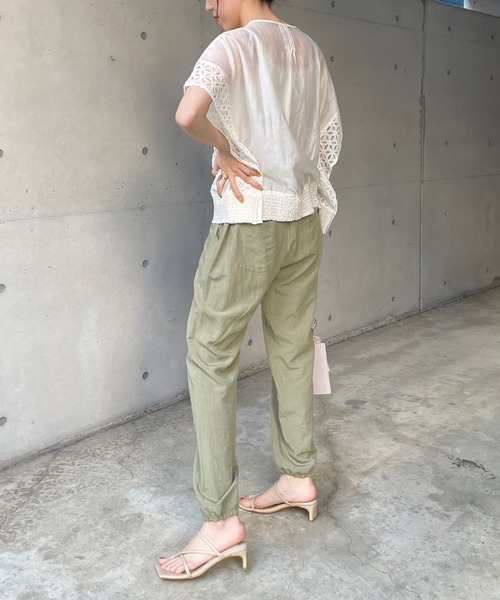 CAPRICIEUX LE'MAGE（カプリシューレマージュ）の「パッチワークレースポンチョブラウス（シャツ/ブラウス・レディース・ブラック/オフホワイト・FREE）」の18枚目の写真