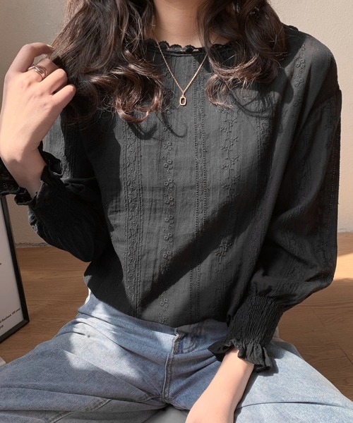 ABITOKYO（アビトーキョー）の「フラワーレースボリュームスリーブブラウス（シャツ/ブラウス・レディース・ホワイト/ネイビー/ブラック/ベージュ/グレー/ブルー/グリーン/ブラウン・FREE）」の21枚目の写真