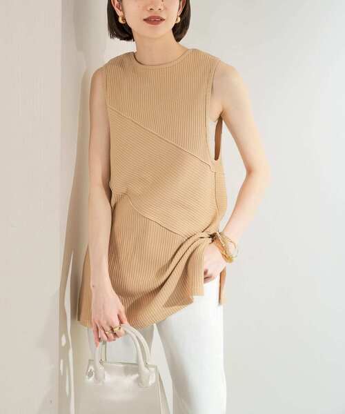 KBF(ケイビーエフ)の「BACKオープンメローリブタンクトップ(タンクトップ・レディース・アイボリー/ベージュ/グリーン・ONE)」の10枚目の写真