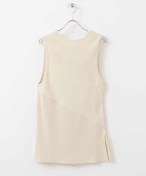 KBF(ケイビーエフ)の「BACKオープンメローリブタンクトップ(タンクトップ・レディース・アイボリー/ベージュ/グリーン・ONE)」の15枚目の写真