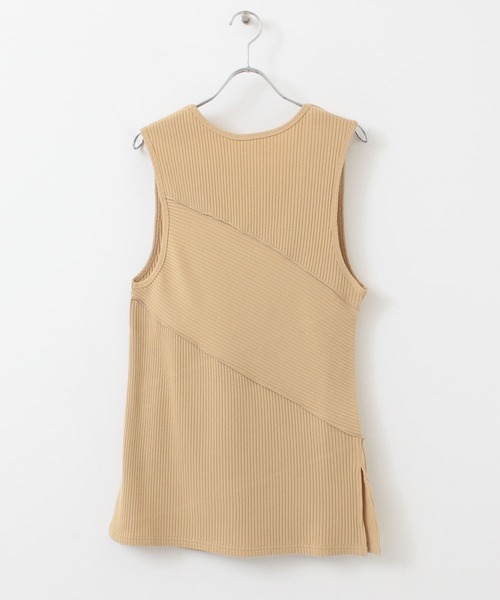 KBF(ケイビーエフ)の「BACKオープンメローリブタンクトップ(タンクトップ・レディース・アイボリー/ベージュ/グリーン・ONE)」の16枚目の写真