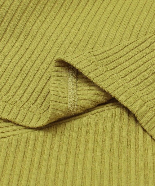 KBF(ケイビーエフ)の「BACKオープンメローリブタンクトップ(タンクトップ・レディース・アイボリー/ベージュ/グリーン・ONE)」の21枚目の写真