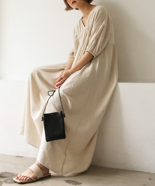 notch.（ノッチ）の「麻混ボリュームスリーブマキシワンピース