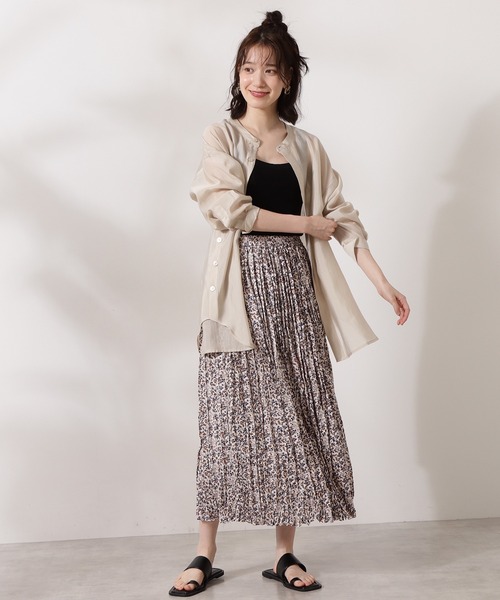 N.（N. Natural Beauty Basic）（エヌエヌナチュラルビューティーベーシック）の「フローラルワッシャープリーツスカート（スカート・レディース・ブラック系その他/ホワイト系その他・MEDIUM）」の4枚目の写真