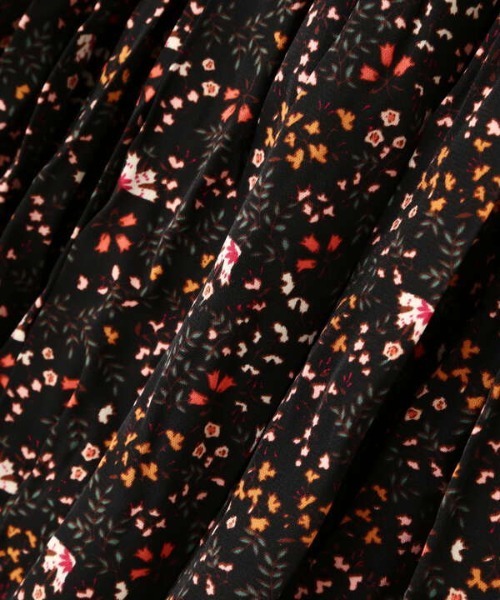 N.（N. Natural Beauty Basic）（エヌエヌナチュラルビューティーベーシック）の「フローラルワッシャープリーツスカート（スカート・レディース・ブラック系その他/ホワイト系その他・MEDIUM）」の16枚目の写真