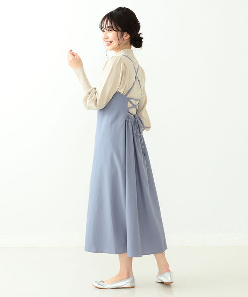 BEAMS HEART（ビームスハート）の「BEAMS HEART / バックレースアップ キャミワンピース（ワンピース・レディース・チャコールグレー/ブラウン/サックスブルー・FREE）」の3枚目の写真