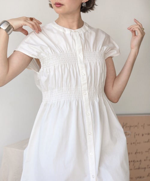 Bab(バブ)の「【WEB限定】シャーリングシャツブラウス(シャツ/ブラウス・レディース・ブラック/ブラウン/オフホワイト・38)」の18枚目の写真