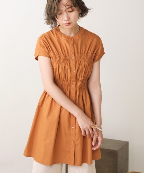 Bab(バブ)の「【WEB限定】シャーリングシャツブラウス(シャツ/ブラウス・レディース・ブラック/ブラウン/オフホワイト・38)」の6枚目の写真