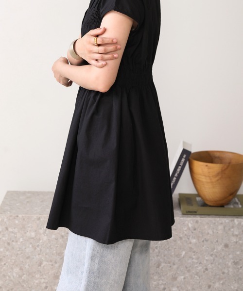 Bab(バブ)の「【WEB限定】シャーリングシャツブラウス(シャツ/ブラウス・レディース・ブラック/ブラウン/オフホワイト・38)」の13枚目の写真