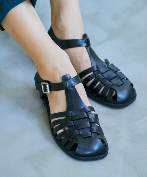 ANGIE（アンジー）の「グルカサンダル（サンダル・レディース・ブラック/ベージュ・MEDIUM/LARGE）」の3枚目の写真