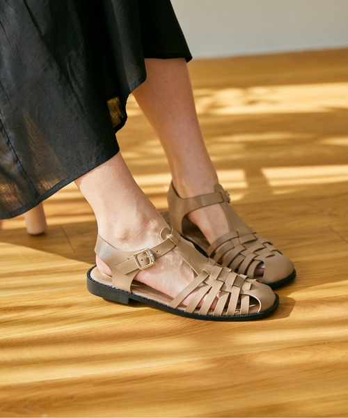 ANGIE（アンジー）の「グルカサンダル（サンダル・レディース・ブラック/ベージュ・MEDIUM/LARGE）」の6枚目の写真