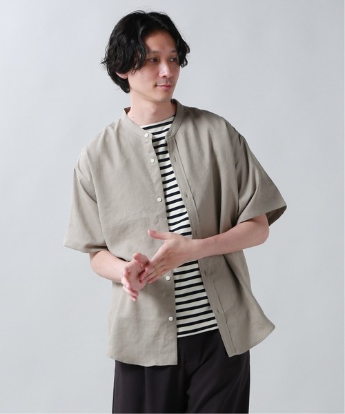 JOURNAL STANDARD（ジャーナルスタンダード）の「トリアセ バンドカラー ショートスリーブシャツ（シャツ/ブラウス・メンズ・ベージュ/タン/ブラック系その他/ベージュ系その他・SMALL/MEDIUM/LARGE）」の7枚目の写真