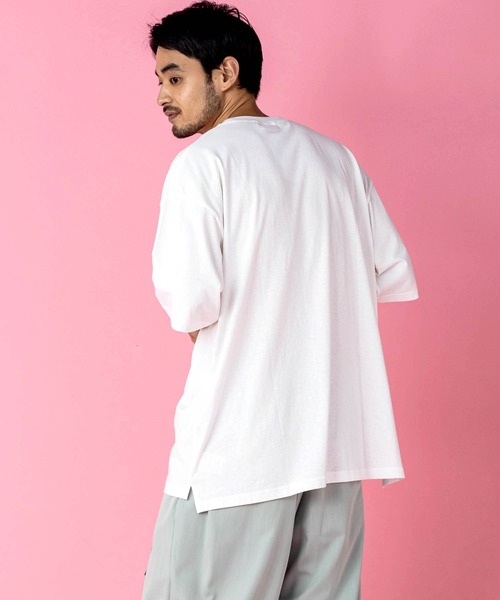 KGFR(カガフリ)の「KGFR(カガフリ)PAINT BEARポケットカットソー/Tシャツ/TEE/ベア(Tシャツ/カットソー・メンズ・ホワイト/ブラック/ライトグレー/ライトグリーン・M/L)」の5枚目の写真