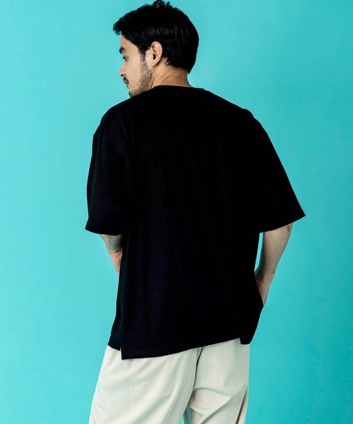 KGFR(カガフリ)の「KGFR(カガフリ)PAINT BEARポケットカットソー/Tシャツ/TEE/ベア(Tシャツ/カットソー・メンズ・ホワイト/ブラック/ライトグレー/ライトグリーン・M/L)」の6枚目の写真