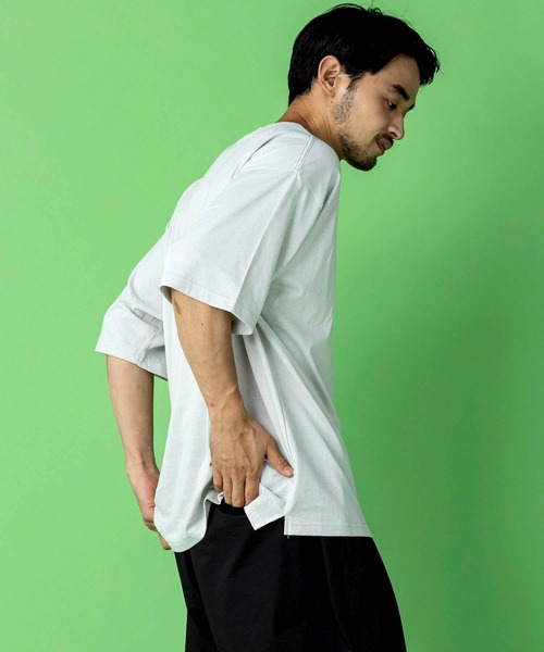 KGFR(カガフリ)の「KGFR(カガフリ)PAINT BEARポケットカットソー/Tシャツ/TEE/ベア(Tシャツ/カットソー・メンズ・ホワイト/ブラック/ライトグレー/ライトグリーン・M/L)」の9枚目の写真