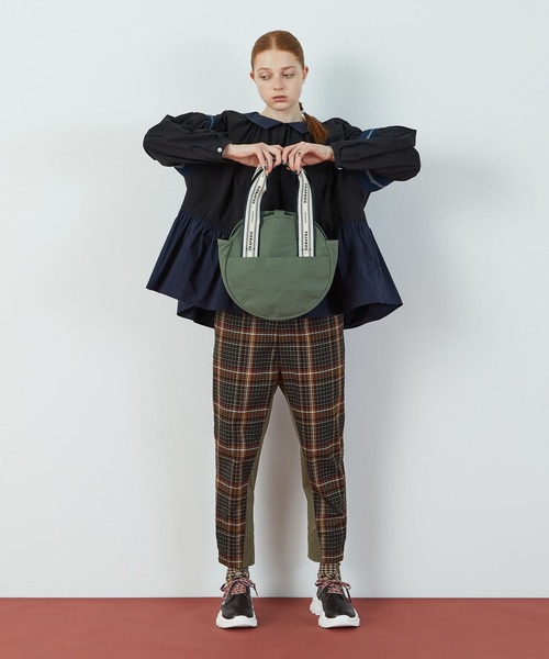 FRAPBOIS(フラボア)の「ラウンドトートバッグ(トートバッグ・レディース・ネイビー/カーキ/アイボリー・FREE)」の7枚目の写真