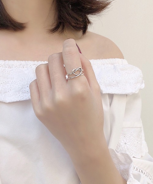 clarity blanc（クラリティーブラン）の「925シルバー リング フリーサイズ（リング・レディース・O/E/F/D/U/W/M/C/P/G/H/Q/N/L/B/V/T/J/A/R/I/K/S/ピンクゴールド/シルバー系その他3/シルバー/ホワイト/シルバー系2/シルバー系1・FREE）」の11枚目の写真