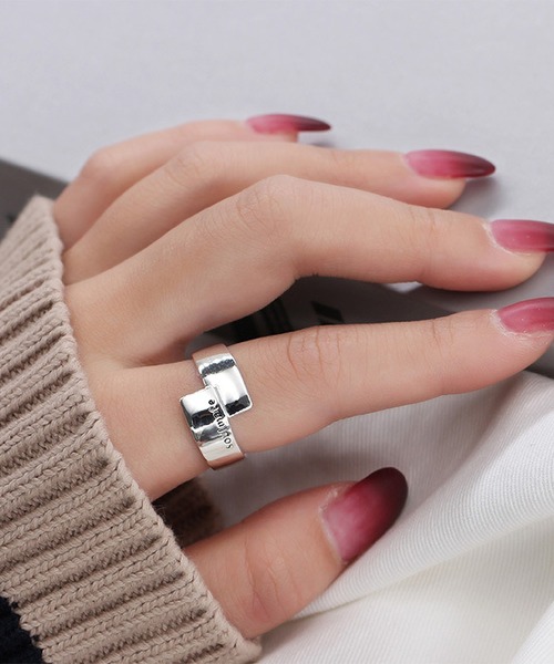 clarity blanc（クラリティーブラン）の「925シルバー リング フリーサイズ（リング・レディース・O/E/F/D/U/W/M/C/P/G/H/Q/N/L/B/V/T/J/A/R/I/K/S/ピンクゴールド/シルバー系その他3/シルバー/ホワイト/シルバー系2/シルバー系1・FREE）」の13枚目の写真