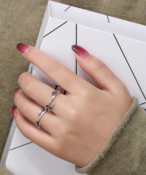 clarity blanc（クラリティーブラン）の「925シルバー リング フリーサイズ（リング・レディース・O/E/F/D/U/W/M/C/P/G/H/Q/N/L/B/V/T/J/A/R/I/K/S/ピンクゴールド/シルバー系その他3/シルバー/ホワイト/シルバー系2/シルバー系1・FREE）」の14枚目の写真