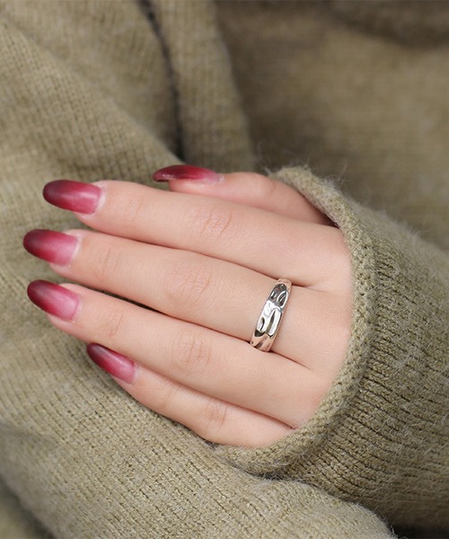 clarity blanc（クラリティーブラン）の「925シルバー リング フリーサイズ（リング・レディース・O/E/F/D/U/W/M/C/P/G/H/Q/N/L/B/V/T/J/A/R/I/K/S/ピンクゴールド/シルバー系その他3/シルバー/ホワイト/シルバー系2/シルバー系1・FREE）」の16枚目の写真