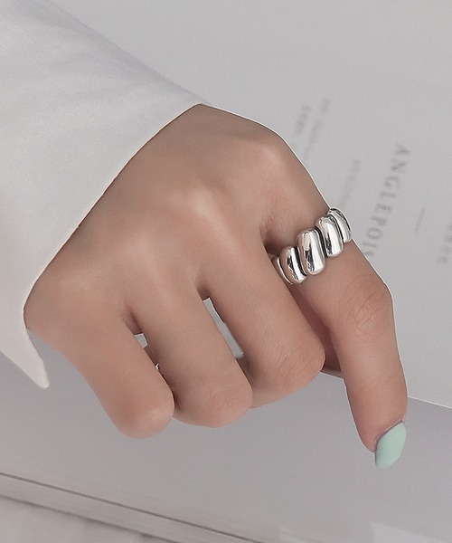 clarity blanc（クラリティーブラン）の「925シルバー リング フリーサイズ（リング・レディース・O/E/F/D/U/W/M/C/P/G/H/Q/N/L/B/V/T/J/A/R/I/K/S/ピンクゴールド/シルバー系その他3/シルバー/ホワイト/シルバー系2/シルバー系1・FREE）」の20枚目の写真