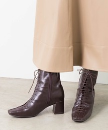 RANDA（ランダ）の「ストレスフリー/ソフト レースアップショートブーツ（ブーツ）」