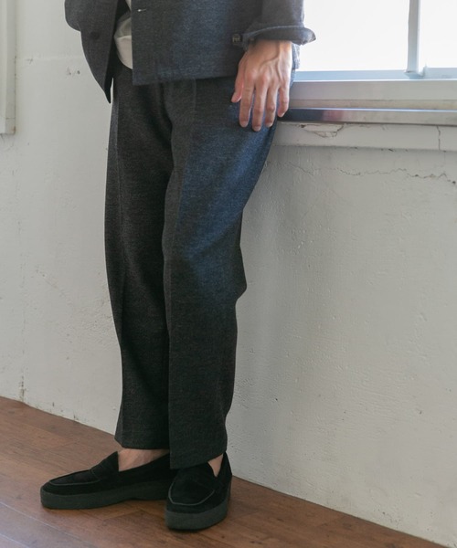 PENDLETON(ペンドルトン)の「『別注』PENDLETON×DOORS Tuck Easy Slacks(その他パンツ・メンズ・ブラック/ブラウン・MEDIUM/LARGE)」の3枚目の写真