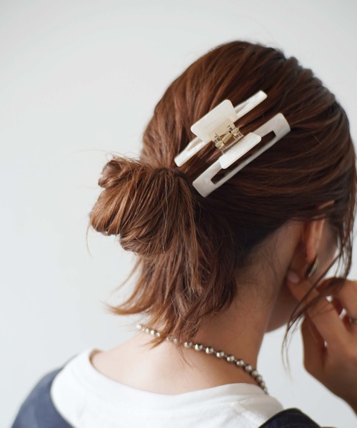 Port（ポート）の「スクエア ニュアンス バンスクリップ/ヘアクリップ #_（バレッタ/ヘアクリップ・レディース・ホワイト/ブラウン/ホワイト×ブラック/ホワイト系その他・FREE/SMALL）」の19枚目の写真