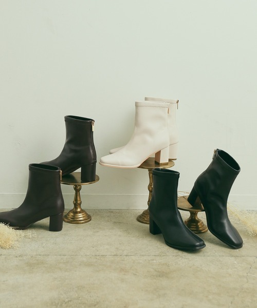 Juze(ジュゼ)の「柔らかく足にフィット。スクエアトゥストレッチブーツ(ブーツ・レディース・オフホワイト/ベージュ系その他2/ブラック/ブラウン/ベージュ系その他・LL/L/M/S)」の16枚目の写真