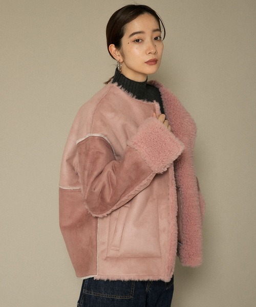 KBF（ケイビーエフ）の「フェイクムートンパッチワークジャケット（その他アウター・レディース・アイボリー/キャメル/ピンク・ONE）」の11枚目の写真