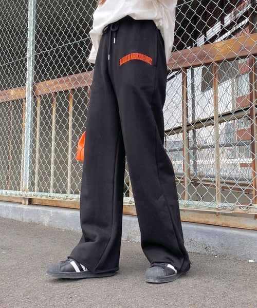 SHAGGIE（シャギー）の「LOOK IN AMAZEMENTサイドスナップ裏毛スウェットパンツ（スウェットパンツ・レディース・ホワイト/ライトブルー/ブラック/グレー・SMALL/MEDIUM/LARGE）」の9枚目の写真