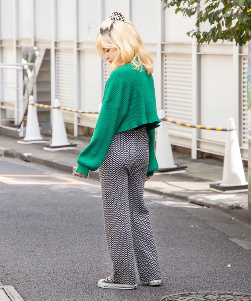 DuKKah(デュカ)の「Dukkah/【低身長向け・2点セット】ロンTSETオープンショートニット(ニット/セーター・レディース・ライトベージュ/ブラック/グリーン・X-SMALL)」の14枚目の写真