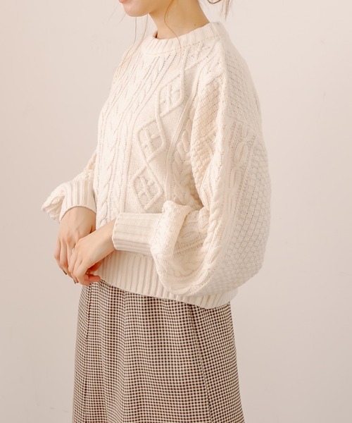 OLIVE des OLIVE（オリーブデオリーブ）の「【WEB限定】後ろレースアップケーブルニット（ニット/セーター・レディース・ベージュ/ブルー/アイボリー/ミント・FREE）」の13枚目の写真