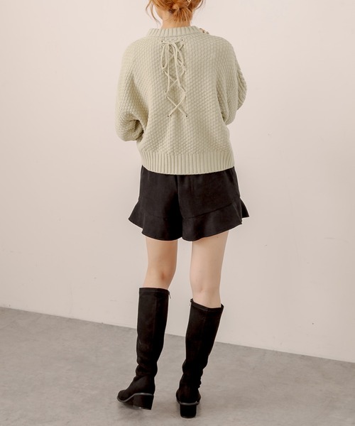 OLIVE des OLIVE（オリーブデオリーブ）の「【WEB限定】後ろレースアップケーブルニット（ニット/セーター・レディース・ベージュ/ブルー/アイボリー/ミント・FREE）」の11枚目の写真