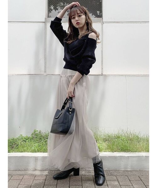 dazzlin（ダズリン）の「カシュクールニットプルオーバー（ニット/セーター・レディース・ブラック/グレー/モカ/パープル/ラベンダー/オフホワイト/ベージュ・FREE）」の14枚目の写真