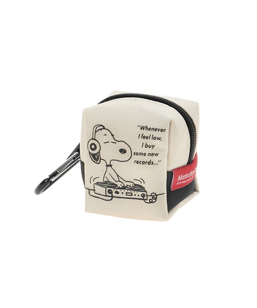 Manhattan Portage(マンハッタンポーテージ)の「Casual Messenger Bag PEANUTS 2021(メッセンジャーバッグ・メンズ・ブラック/アイボリー/ベージュ/ネイビー/パープル・X-SMALL)」の14枚目の写真