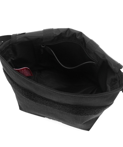 Manhattan Portage(マンハッタンポーテージ)の「Casual Messenger Bag PEANUTS 2021(メッセンジャーバッグ・メンズ・ブラック/アイボリー/ベージュ/ネイビー/パープル・X-SMALL)」の18枚目の写真