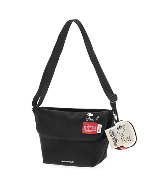 Manhattan Portage(マンハッタンポーテージ)の「Casual Messenger Bag PEANUTS 2021(メッセンジャーバッグ・メンズ・ブラック/アイボリー/ベージュ/ネイビー/パープル・X-SMALL)」の12枚目の写真