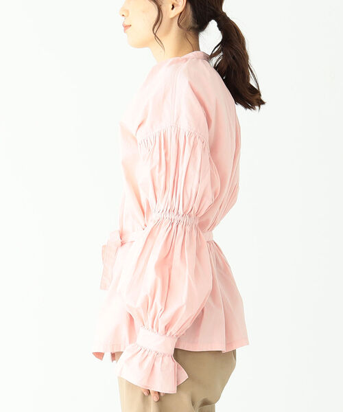 BEAMS BOY(ビームスボーイ)の「BEAMS BOY / コットン ブロード ギャザー スモック(シャツ/ブラウス・レディース・ナチュラル/レッド系その他2・ONE SIZE)」の9枚目の写真