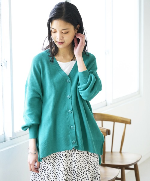 GeeRA(ジーラ)の「柔らか綿混素材ワイドニットカーディガン(カーディガン/ボレロ・レディース・ベージュ/オフホワイト/ブラック/グリーン・X-LARGE/XX-LARGE/MEDIUM/LARGE)」の15枚目の写真