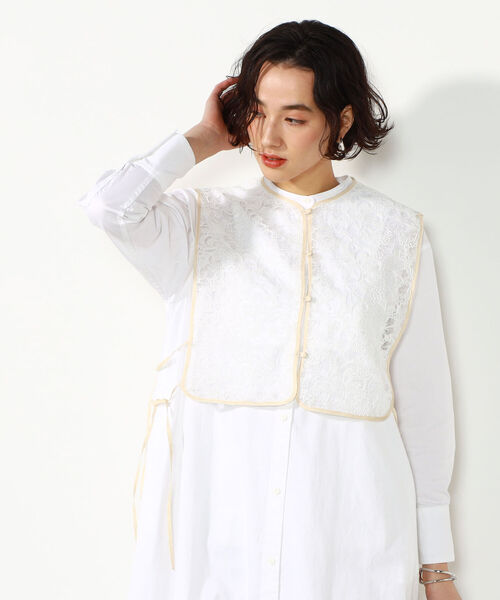 NOLLEY’S(ノーリーズ)の「◇【WEB限定】レースジレ付きシャツワンピース(シャツワンピース・レディース・ホワイト/チャコールグレー/ライトブルー・FREE)」の16枚目の写真