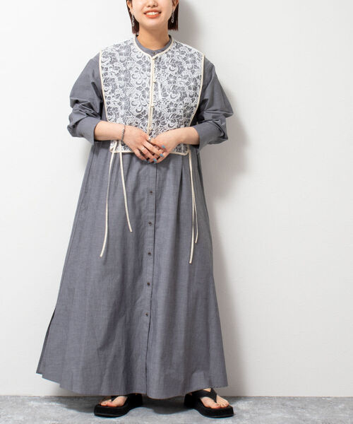 NOLLEY’S(ノーリーズ)の「◇【WEB限定】レースジレ付きシャツワンピース(シャツワンピース・レディース・ホワイト/チャコールグレー/ライトブルー・FREE)」の14枚目の写真