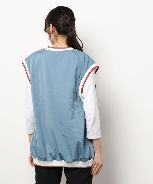 SPINNS（スピンズ）の「ナイロンベスト ロゴリブライン（ベスト・レディース・ブラック/サックスブルー/グリーン・ONESIZE）」の5枚目の写真