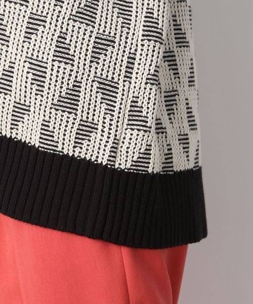 LOWRYS FARM（ローリーズファーム）の「２ＷＡＹレトロガラベスト　264389（ベスト・レディース・ブラック/オレンジ/アイボリー・FREE）」の14枚目の写真