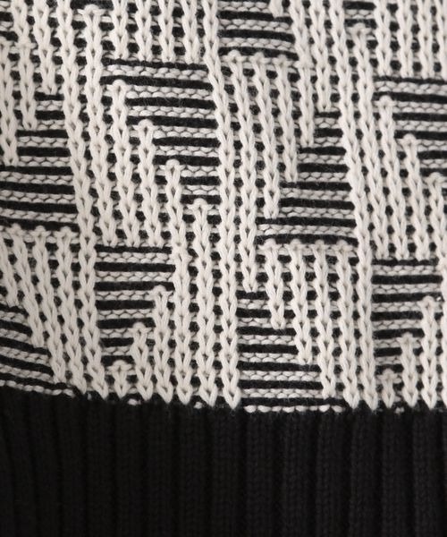 LOWRYS FARM（ローリーズファーム）の「２ＷＡＹレトロガラベスト　264389（ベスト・レディース・ブラック/オレンジ/アイボリー・FREE）」の16枚目の写真