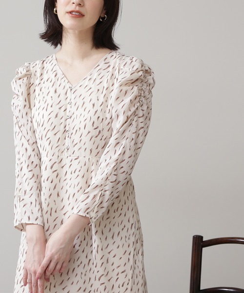N.（N. Natural Beauty Basic）（エヌエヌナチュラルビューティーベーシック）の「【S Size Line】◆ギャザースリーブマーメイドワンピース（ワンピース・レディース・ホワイト系その他/ブラック系その他/ブルー系その他・SMALL/MEDIUM）」の4枚目の写真