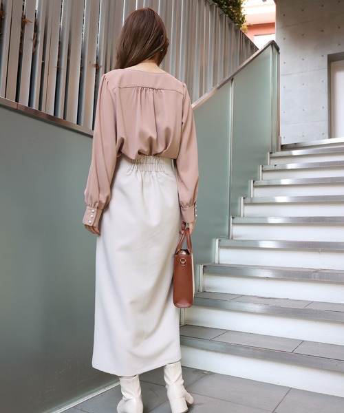 one after another NICE CLAUP(ワンアフターアナザーナイスクラップ)の「ZOZO限定 パールボタンパイピングブラウス(シャツ/ブラウス・レディース・アイボリー/ブラック/パープル系その他/ピンクベージュ/ドット・FREE)」の18枚目の写真