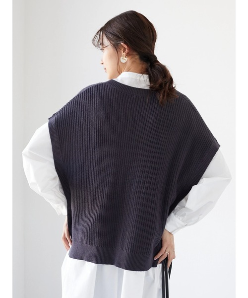 CRAFT STANDARD BOUTIQUE(クラフトスタンダードブティック)の「【ウォッシャブル】キーネックニットプルオーバー *(ベスト・レディース・チャコールグレー/ネイビー/ライトベージュ・FREE)」の13枚目の写真