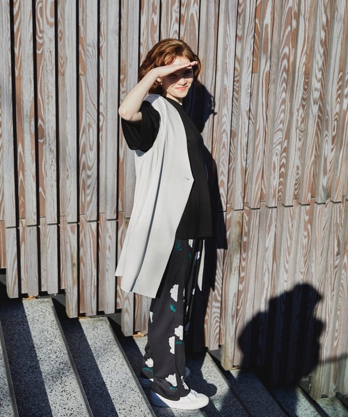 LA BELLE ETUDE(ラベルエチュード)の「loose basic vest(ベスト・レディース・ブラック/ライトベージュ/グレー・FREE)」の11枚目の写真