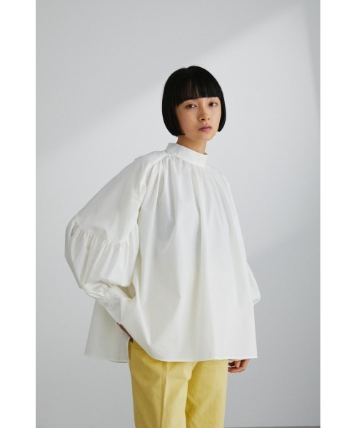 STYLEMIXER(スタイルミキサー)の「ショルダーギャザーブラウス(シャツ/ブラウス・レディース・ホワイト/ベージュ/ブラック・FREE)」の4枚目の写真